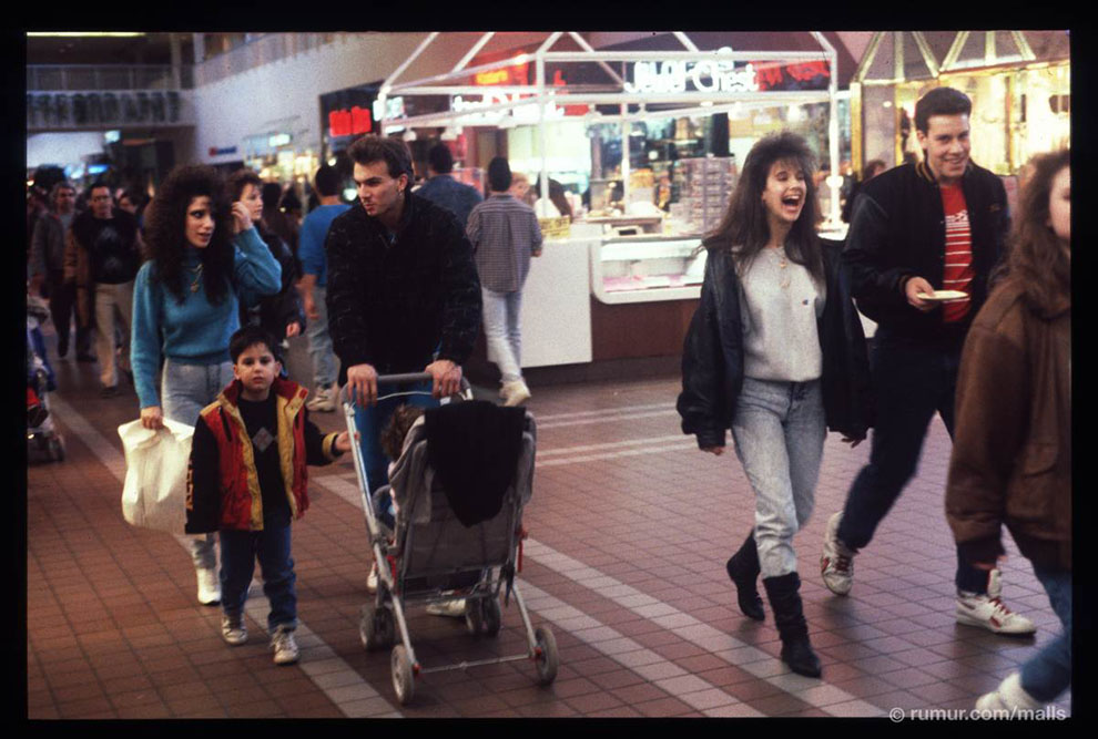 Фотография: В американских торговых центрах 1989 года №17 - BigPicture.ru