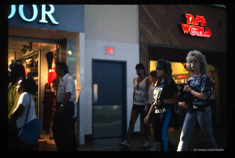 Фотография: В американских торговых центрах 1989 года №5 - BigPicture.ru