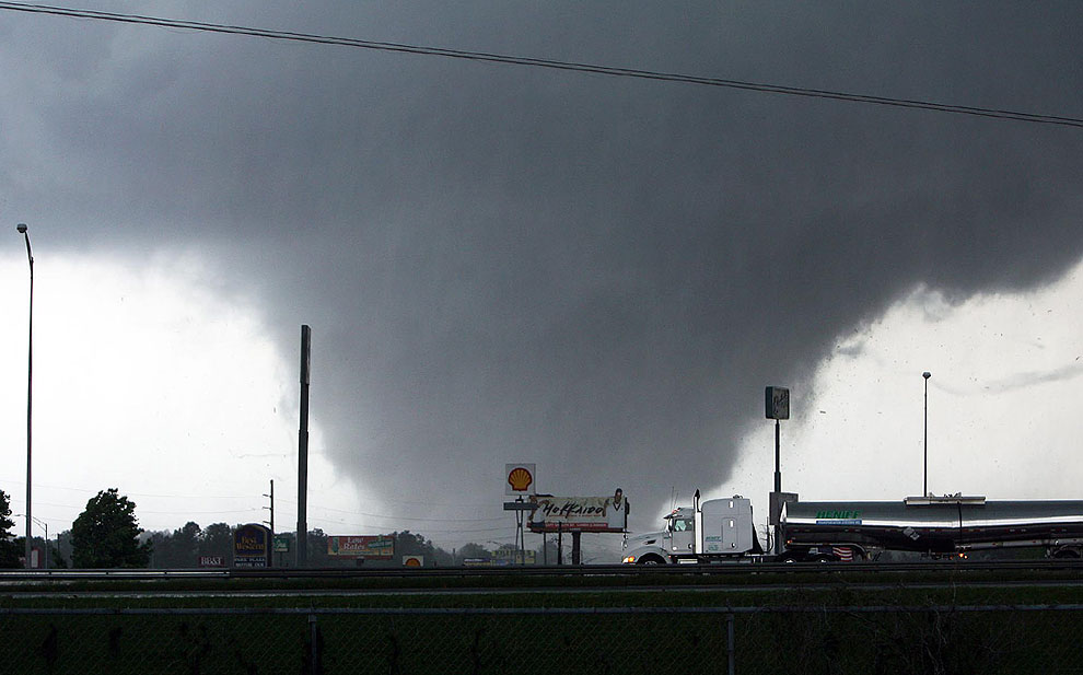 Фотография: Ураганы и торнадо на юге США №2 - BigPicture.ru