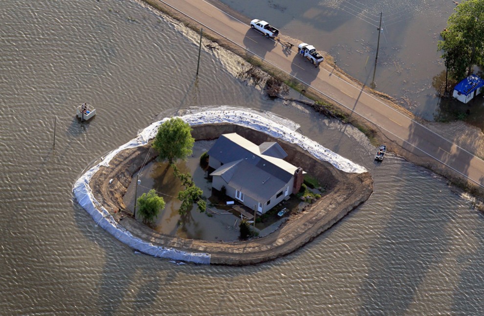 Фотография: Наводнение движется на юг США №12 - BigPicture.ru