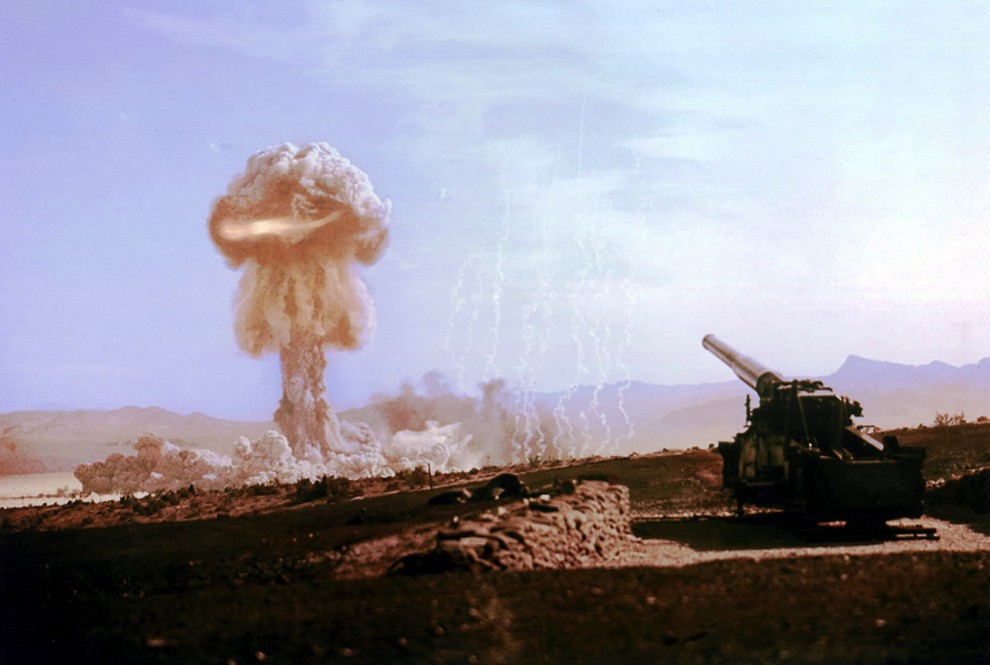 Фотография: Испытанию ядерного оружия — 76 лет №2 - BigPicture.ru