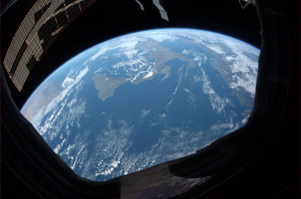Фотография: Земля в объективе астронавта Паоло Несполи №14 - BigPicture.ru