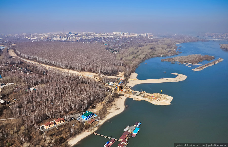 Фотография: Строительство третьего моста через Обь с вертолета №16 - BigPicture.ru