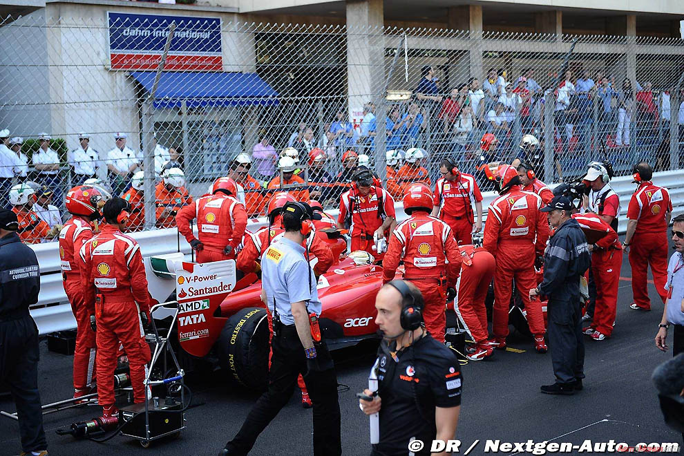 Фотография: За кулисами Формулы-1, Монако 2011: гонка №19 - BigPicture.ru