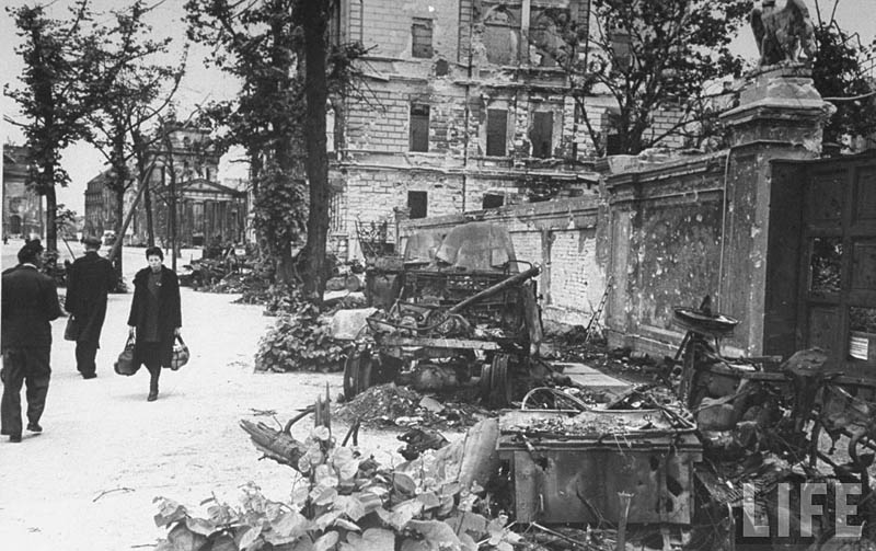 Фотография: Поверженный Берлин летом 1945-го №19 - BigPicture.ru