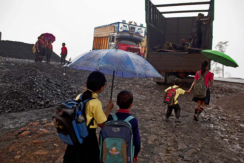 Фотография: Детский труд в индийских угольных шахтах №22 - BigPicture.ru