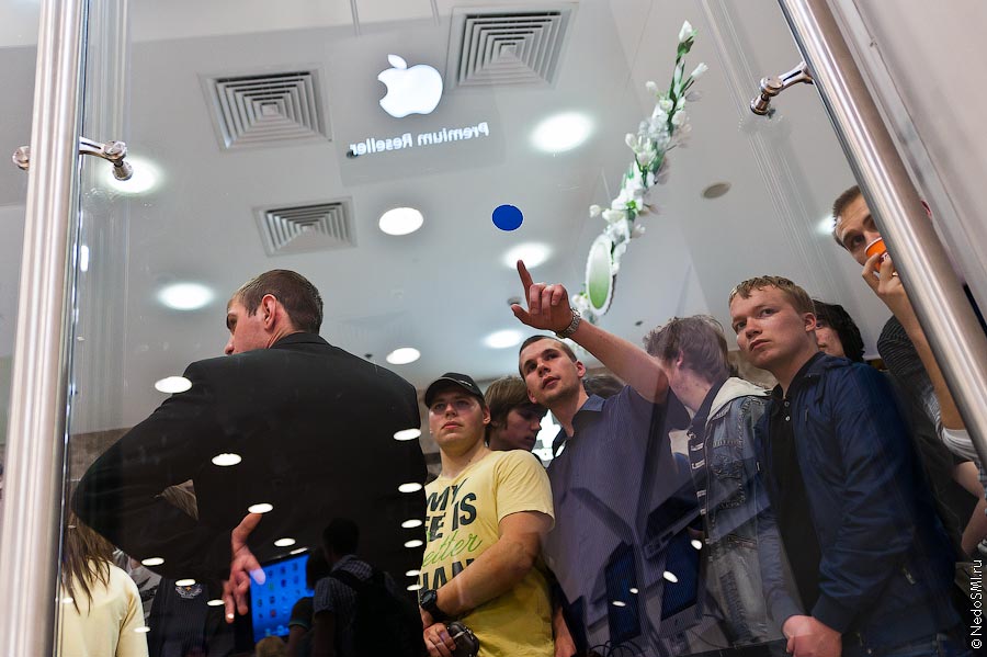 Фотография: Начало продаж iPad2 в России! №23 - BigPicture.ru