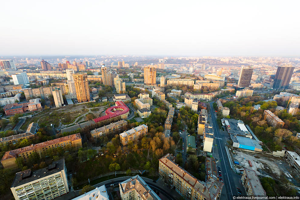 Фотография: Кловский спуск, самый высокий жилой дом в Украине №24 - BigPicture.ru