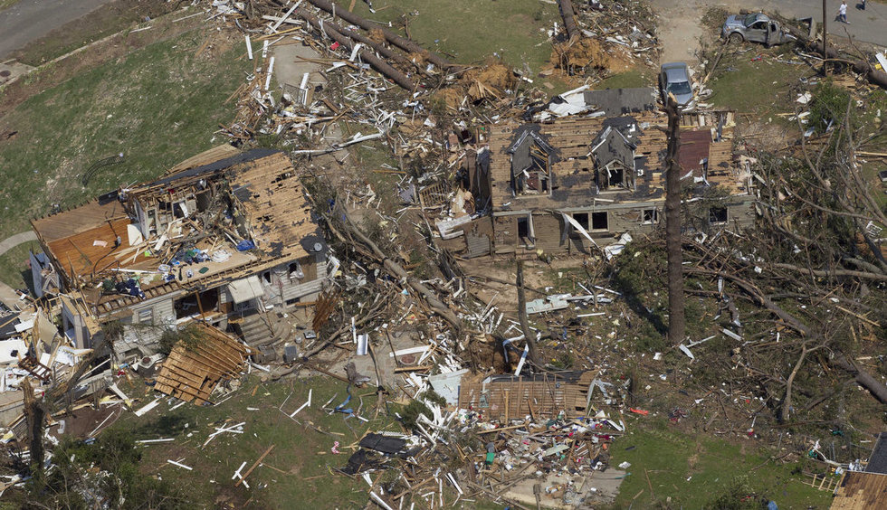 Фотография: Последствия торнадо в Алабаме: Вид сверху №10 - BigPicture.ru