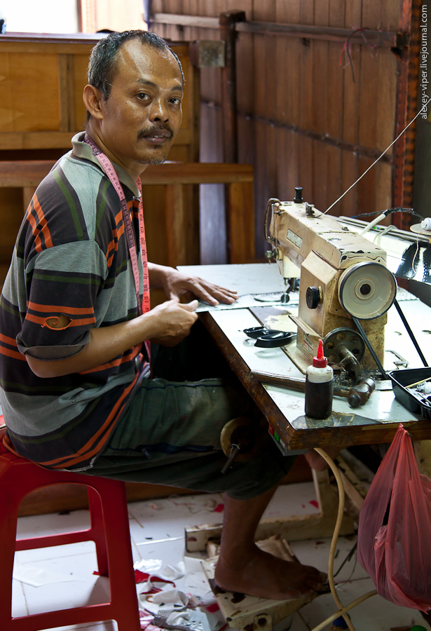 Фотография: Из кожи вон: Кожевенная фабрика на Бали №10 - BigPicture.ru