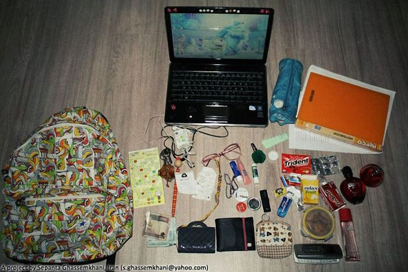 Фотография: Заглянем в сумки к жителям Ирана №19 - BigPicture.ru
