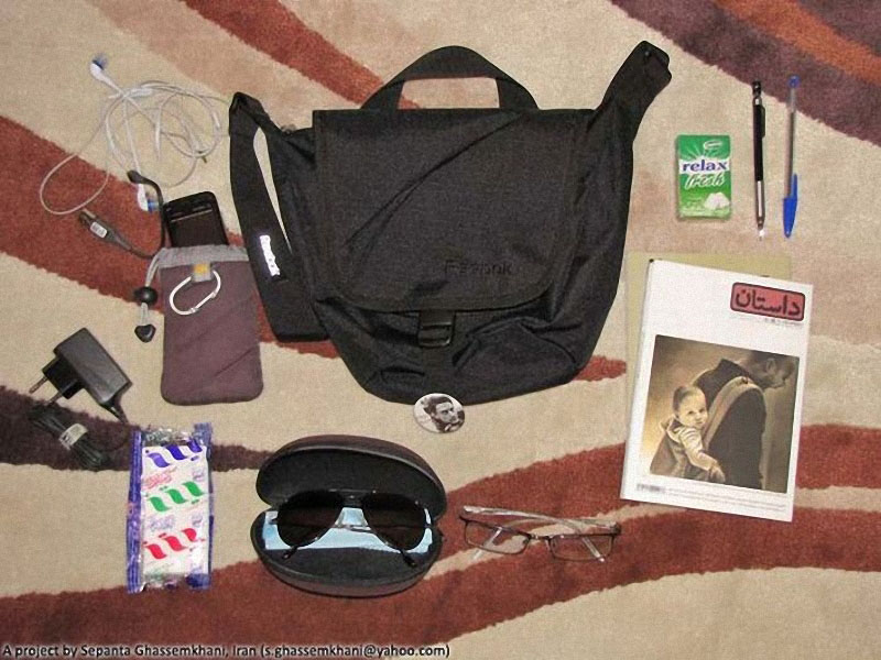 Фотография: Заглянем в сумки к жителям Ирана №52 - BigPicture.ru