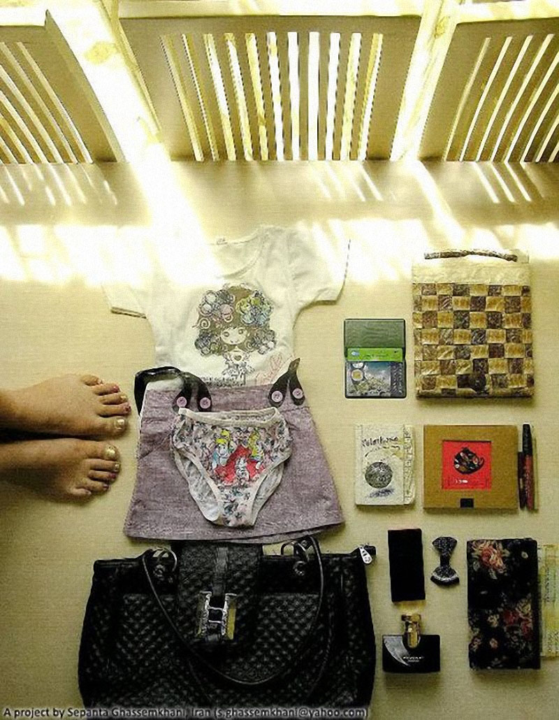 Фотография: Заглянем в сумки к жителям Ирана №121 - BigPicture.ru