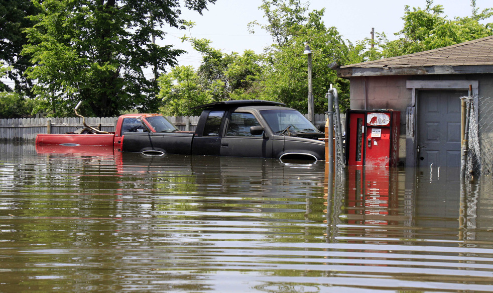 Фотография: Миссисипи угрожает США величайшим потопом‎ №23 - BigPicture.ru