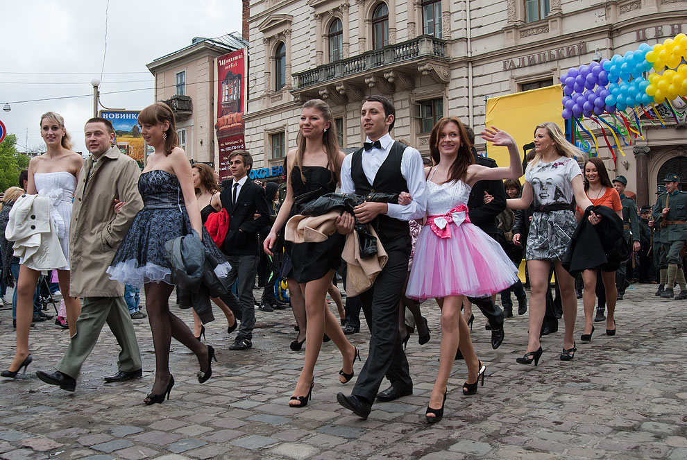 Фотография: День города во Львове: Праздничное шествие №10 - BigPicture.ru
