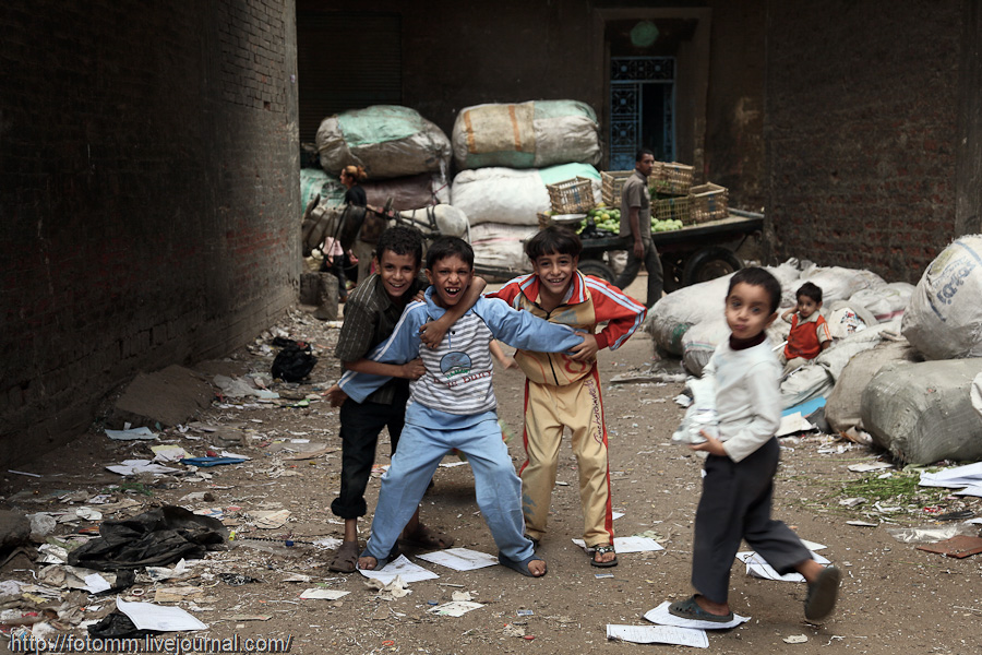 Фотография: Город в городе: квартал мусорщиков в Каире №11 - BigPicture.ru