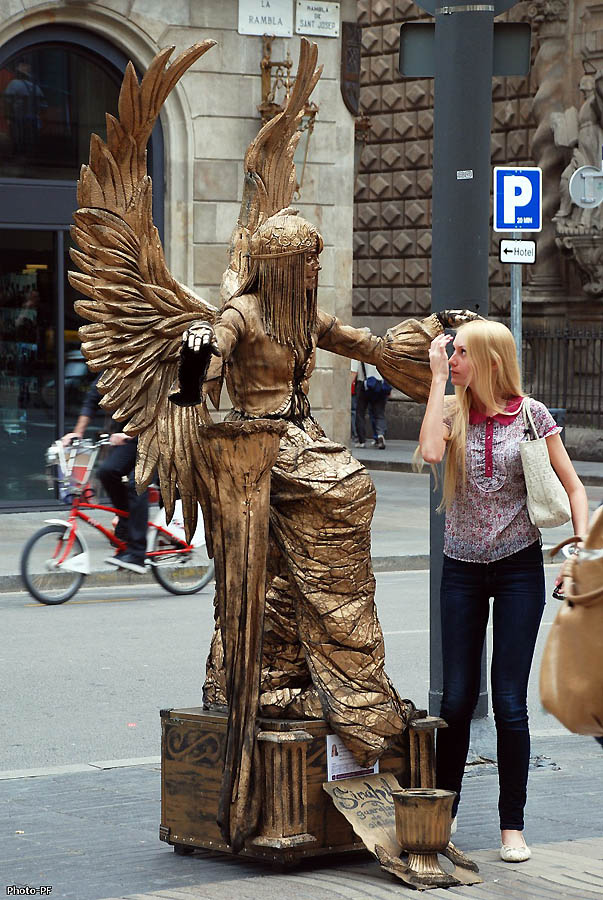 Фотография: Живые скульптуры и актеры Барселоны №11 - BigPicture.ru