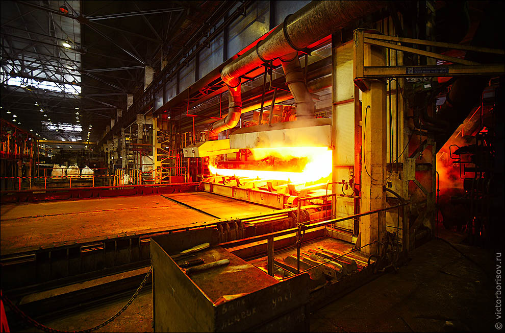Фотография: Трубопрокатный завод — производство бесшовных труб №1 - BigPicture.ru