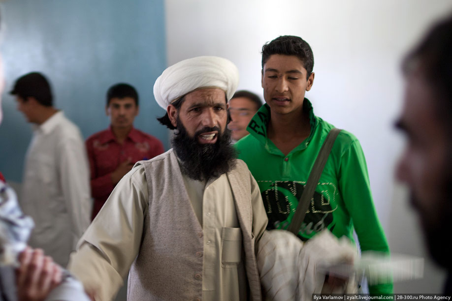 Фотография: Афганская школа №12 - BigPicture.ru