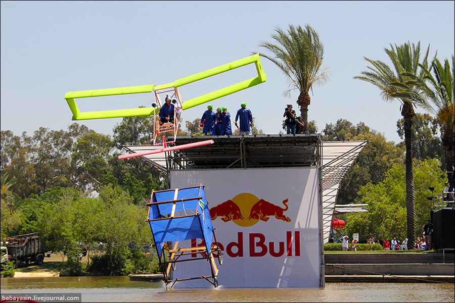 Фотография: Red Bull FlugTag в Тель-Авиве №14 - BigPicture.ru