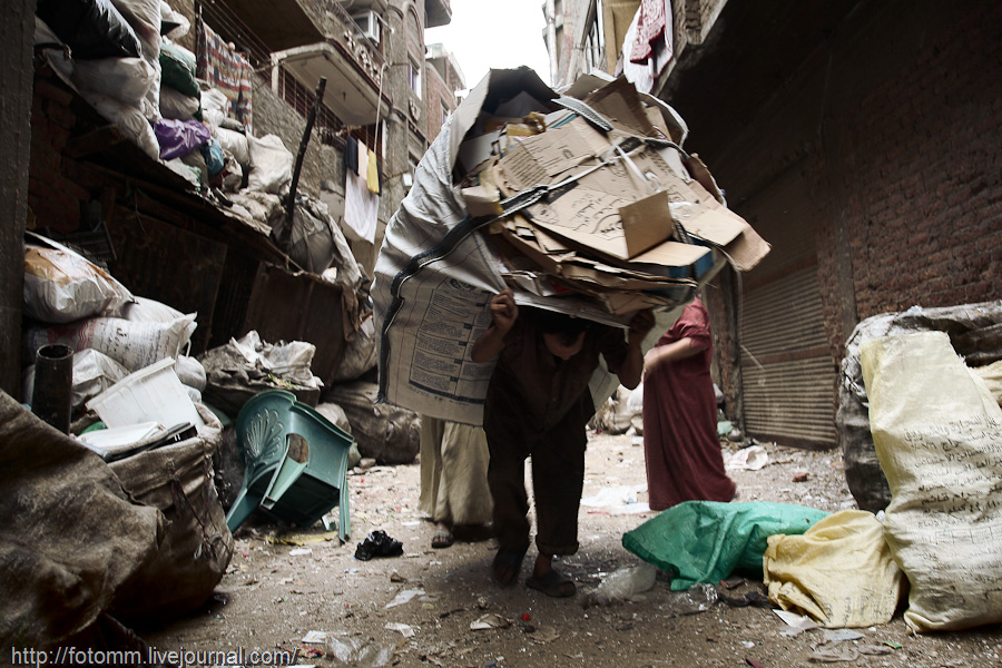 Фотография: Город в городе: квартал мусорщиков в Каире №15 - BigPicture.ru