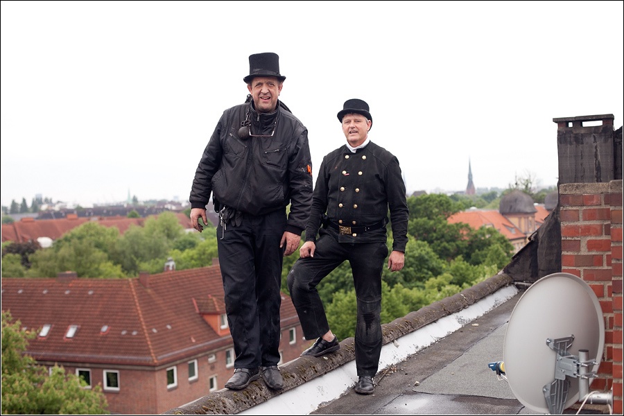 Фотография: Гамбургские трубочисты: Без носков, зато в цилиндре №15 - BigPicture.ru