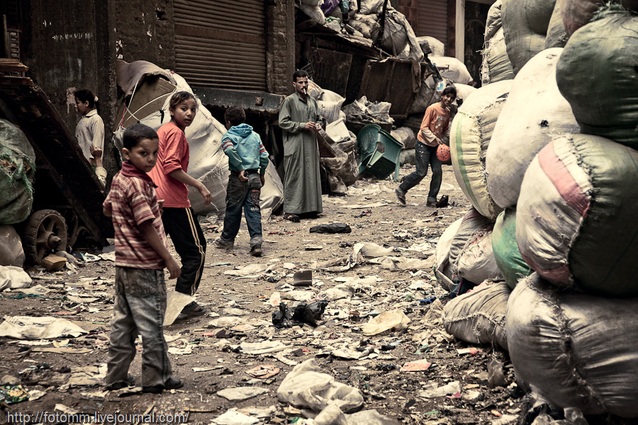 Фотография: Город в городе: квартал мусорщиков в Каире №18 - BigPicture.ru