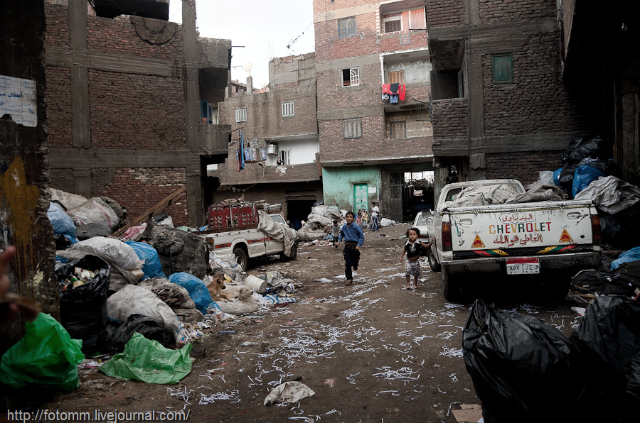 Фотография: Город в городе: квартал мусорщиков в Каире №20 - BigPicture.ru