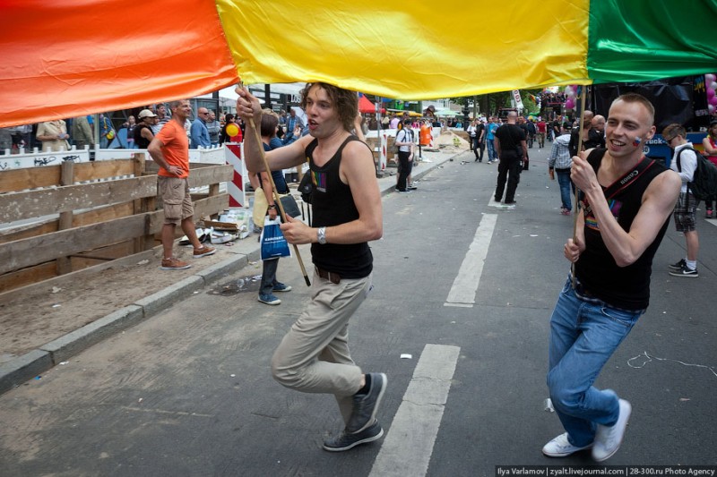 Фотография: Берлинский гей-парад 2011 №25 - BigPicture.ru