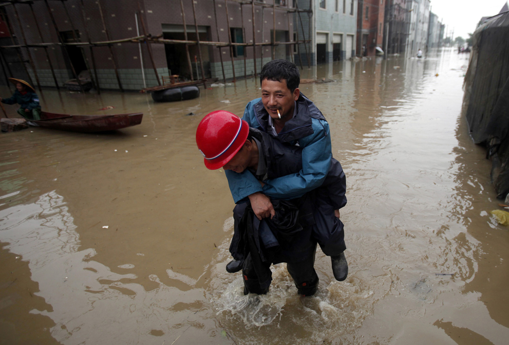 Фотография: Наводнение после засухи в Китае №26 - BigPicture.ru