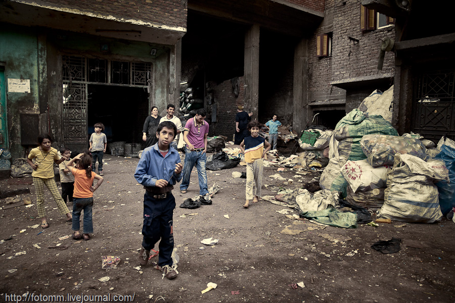 Фотография: Город в городе: квартал мусорщиков в Каире №26 - BigPicture.ru
