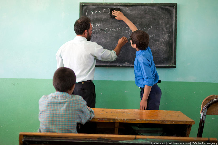 Фотография: Афганская школа №30 - BigPicture.ru