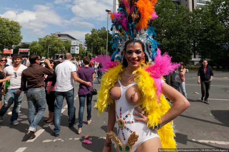 Фотография: Берлинский гей-парад 2011 №31 - BigPicture.ru