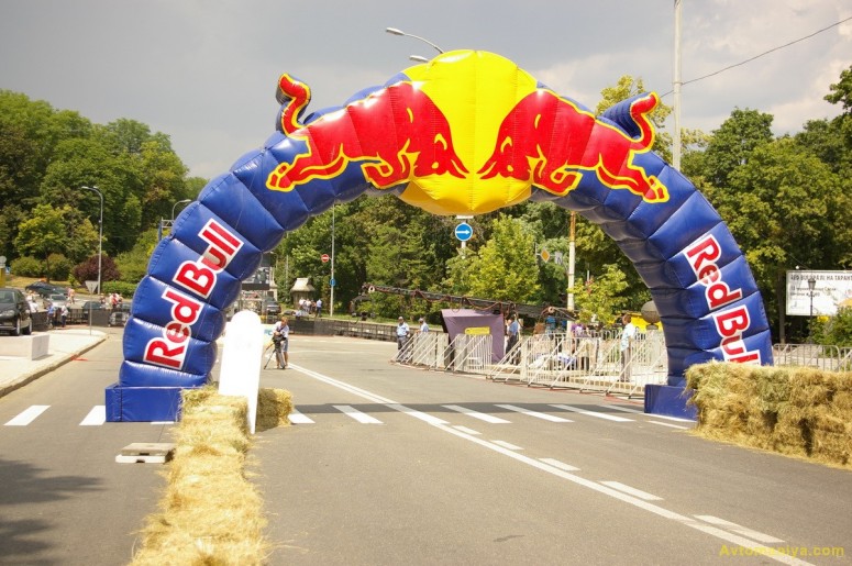Фотография: За кулисами Red Bull Ралли на Тарантасах: Киев 2011 №32 - BigPicture.ru