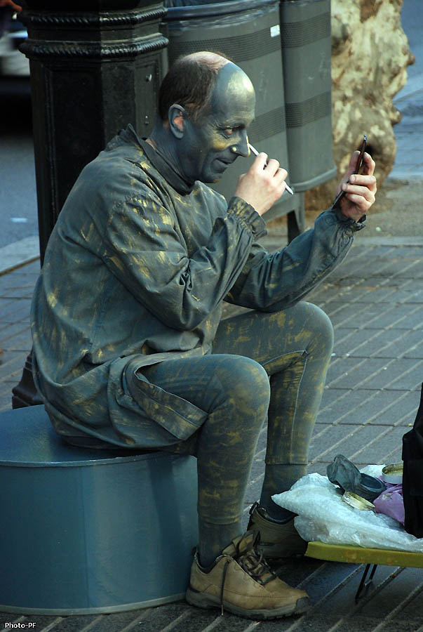 Фотография: Живые скульптуры и актеры Барселоны №4 - BigPicture.ru