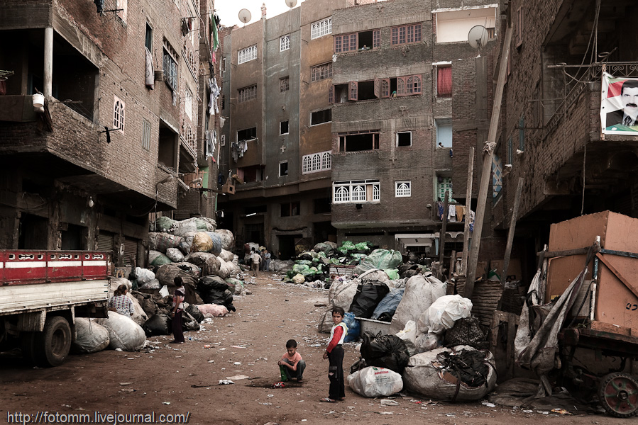 Фотография: Город в городе: квартал мусорщиков в Каире №46 - BigPicture.ru