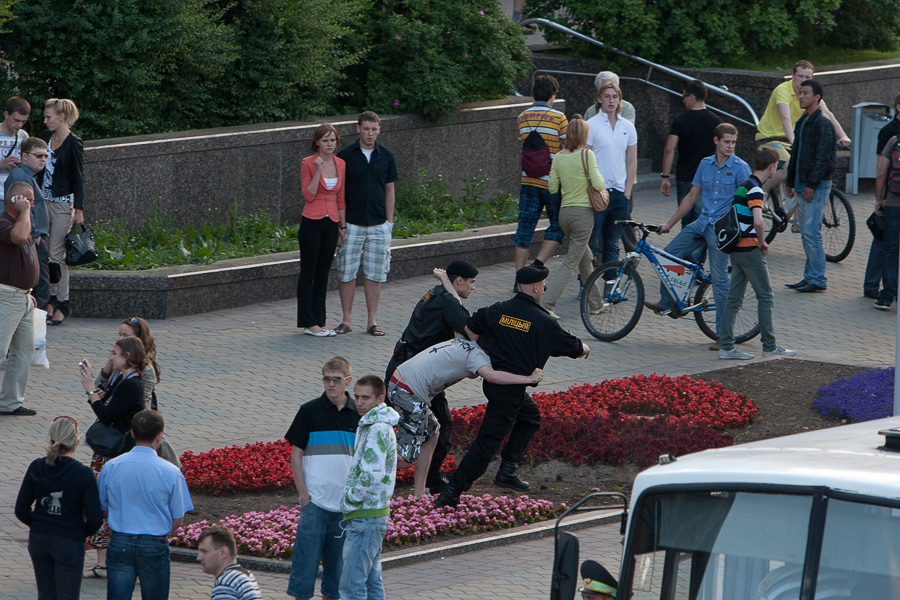 Фотография: Разгон мирной акции в Минске №57 - BigPicture.ru
