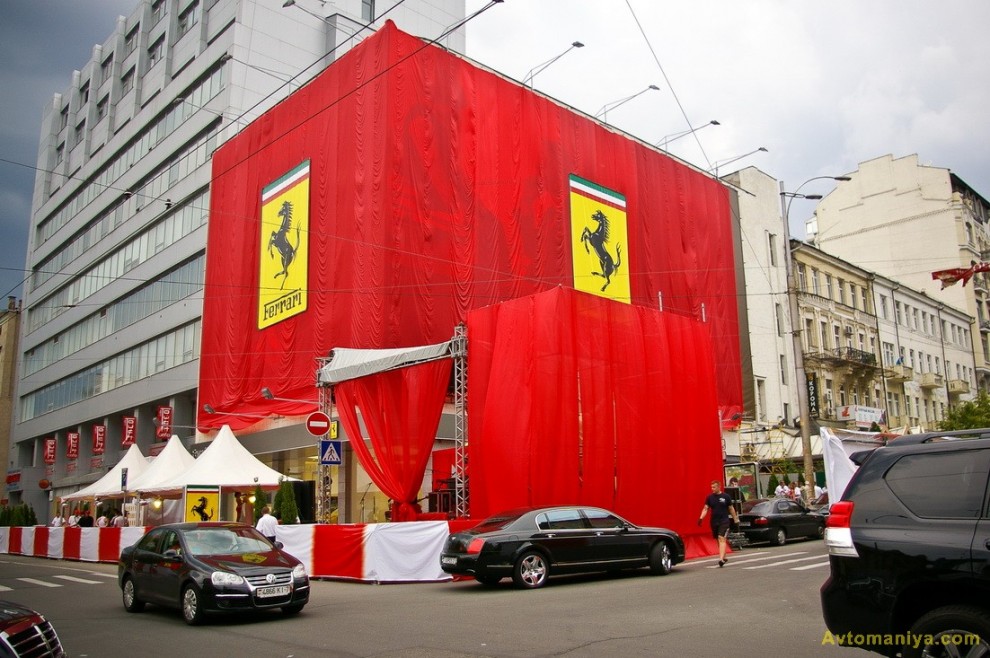 Фотография: Новый дом Ferrari в Киеве: взгляд изнутри №57 - BigPicture.ru