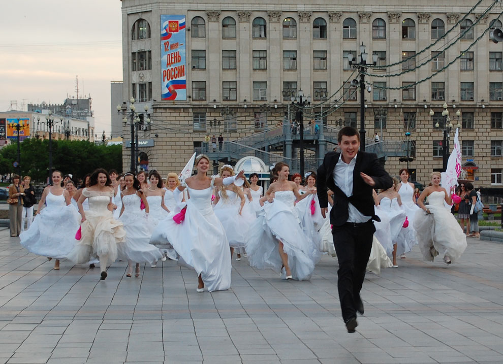 Фотография: Сбежавшие невесты в Хабаровске №7 - BigPicture.ru