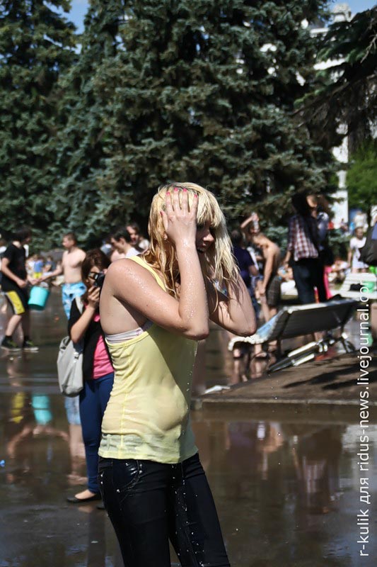 Фотография: Флешмоб Водная битва 2011 №15 - BigPicture.ru