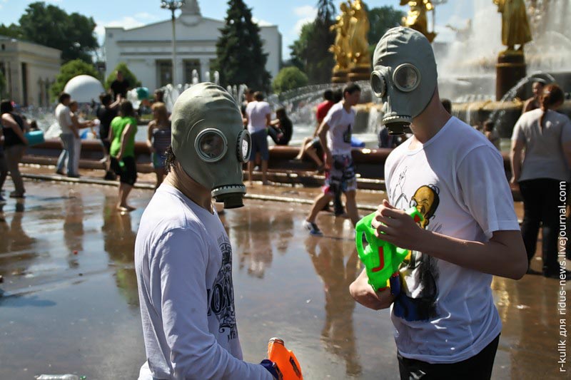 Фотография: Флешмоб Водная битва 2011 №16 - BigPicture.ru