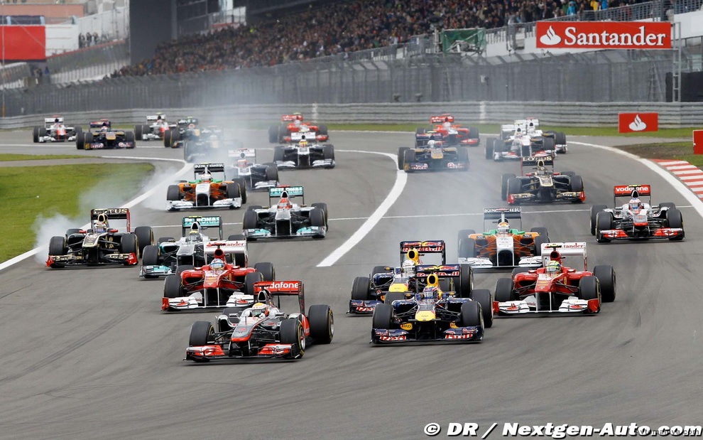 Фотография: Необычные фото Формулы-1, Гран-при Германии 2011: гонка №16 - BigPicture.ru