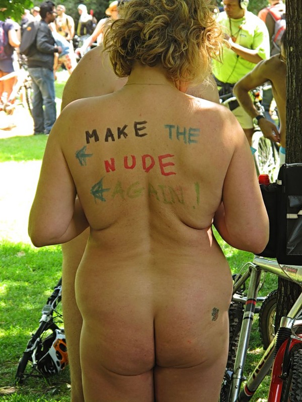 Фотография: Голый велопробег в Лондоне: Uncover The Truth. Go Naked. №16 - BigPicture.ru