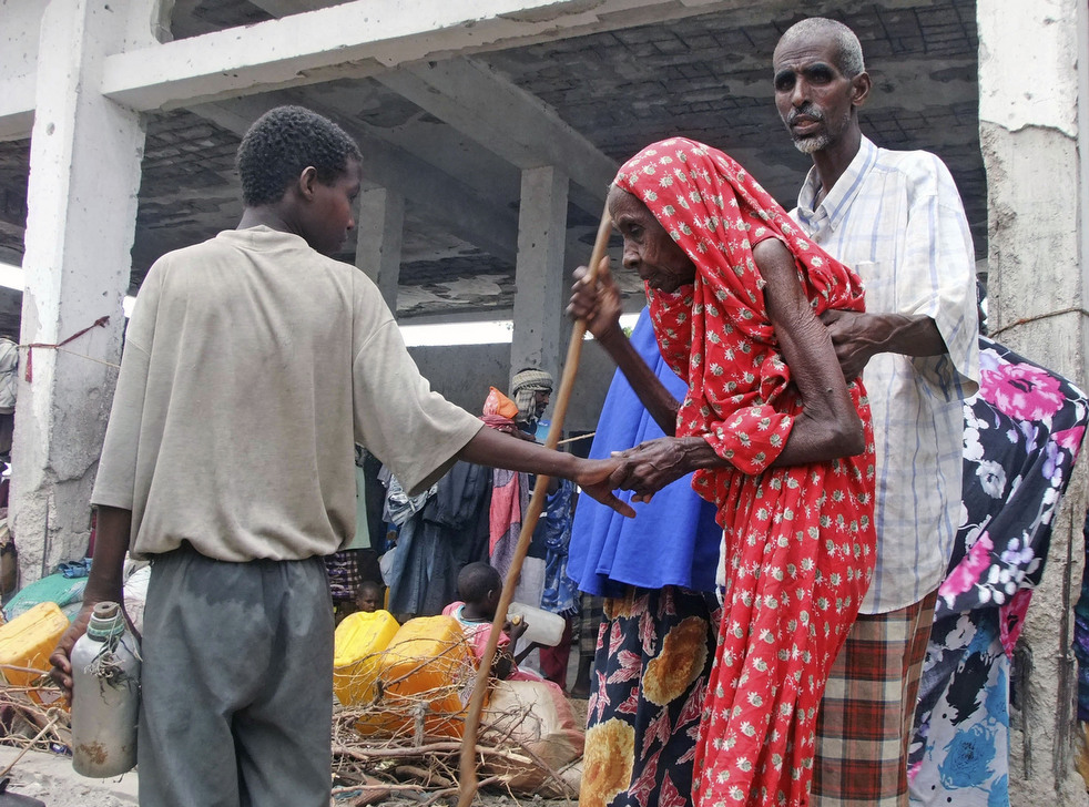 Фотография: Засуха в Сомали вызвала сильнейшний гуманитарный кризис №17 - BigPicture.ru