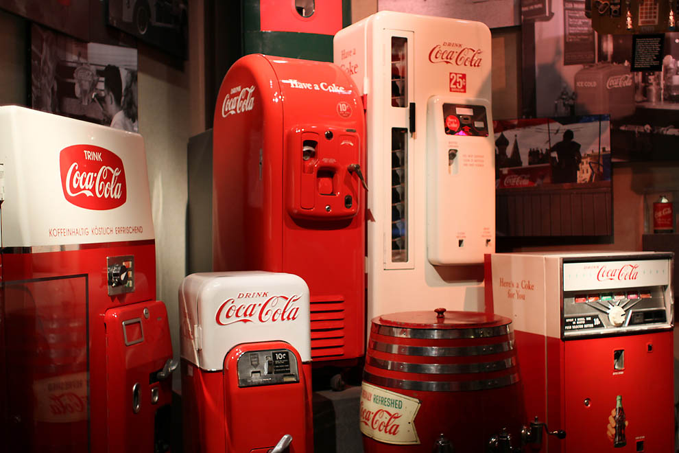Фотография: Как узнать все о самом популярном напитке в мире: путешествие в мир Coca-Cola №18 - BigPicture.ru