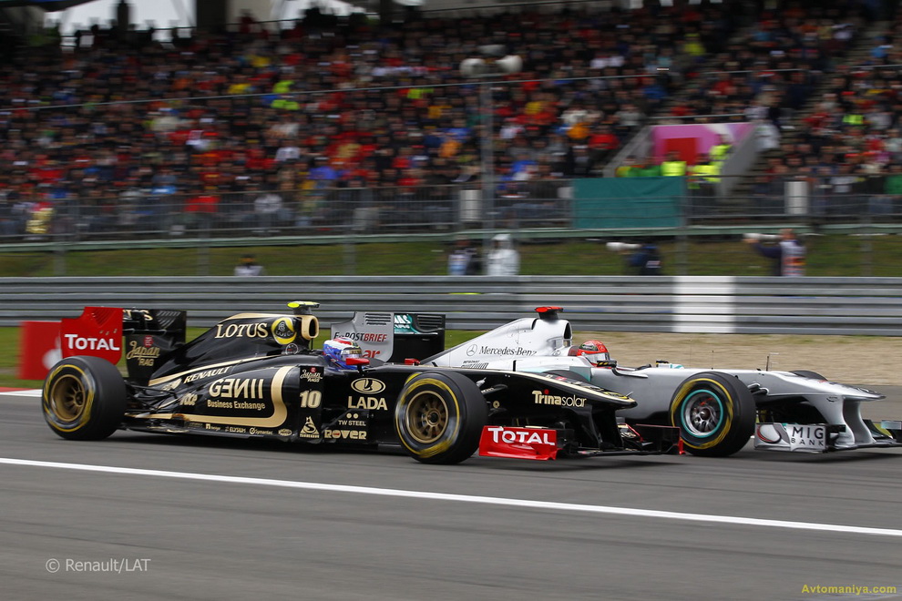 Фотография: Необычные фото Формулы-1, Гран-при Германии 2011: гонка №23 - BigPicture.ru