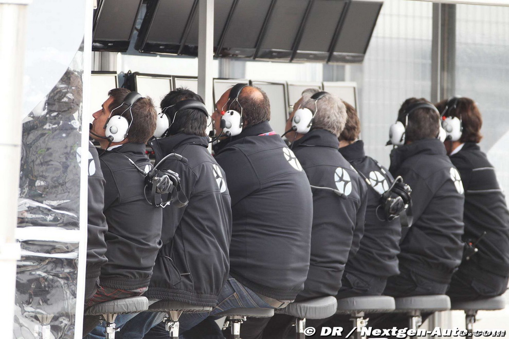 Фотография: Фотографии Формулы-1, Гран-при Германии 2011: подготовка №24 - BigPicture.ru