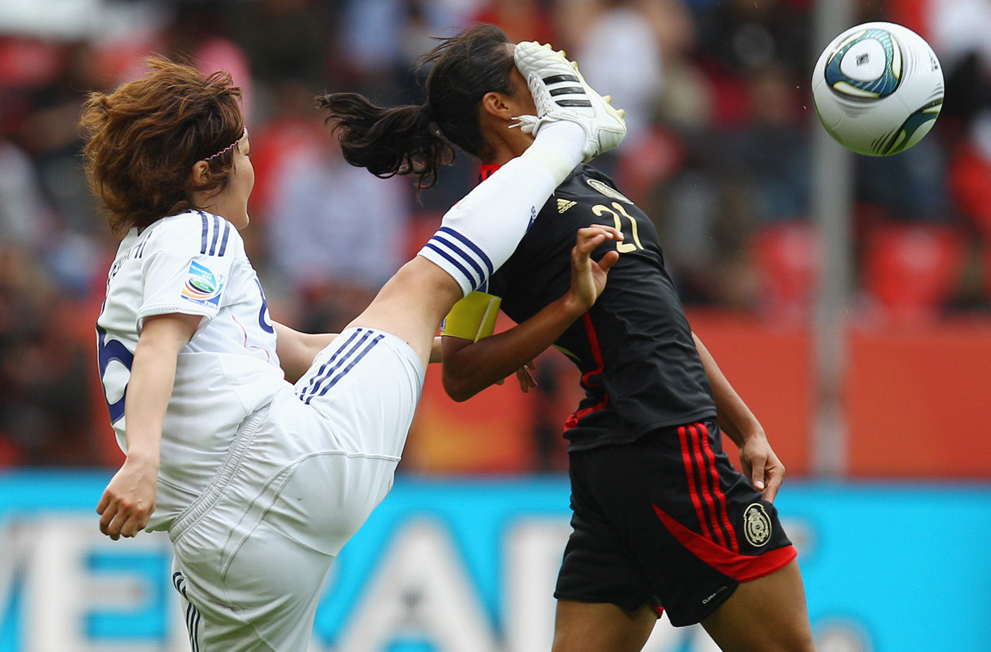 Фотография: Япония стала чемпионом мира по футболу среди женщин №28 - BigPicture.ru