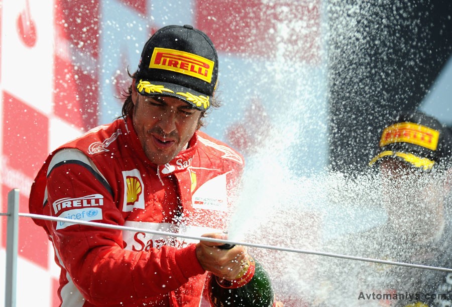 Фотография: Формула-1 изнутри, Великобритания 2011: гонка №29 - BigPicture.ru