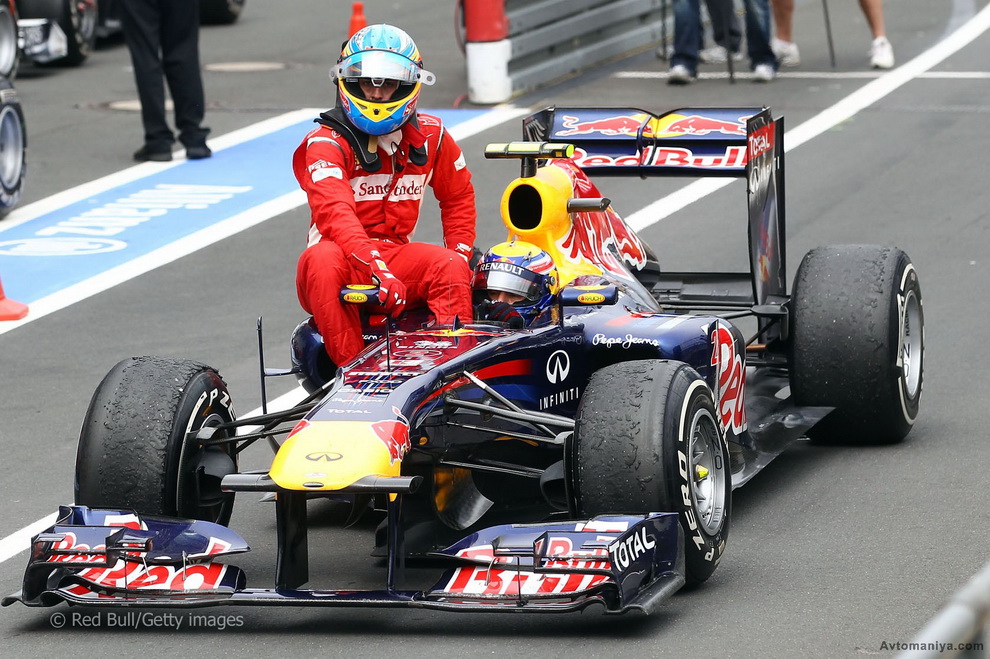 Фотография: Необычные фото Формулы-1, Гран-при Германии 2011: гонка №29 - BigPicture.ru